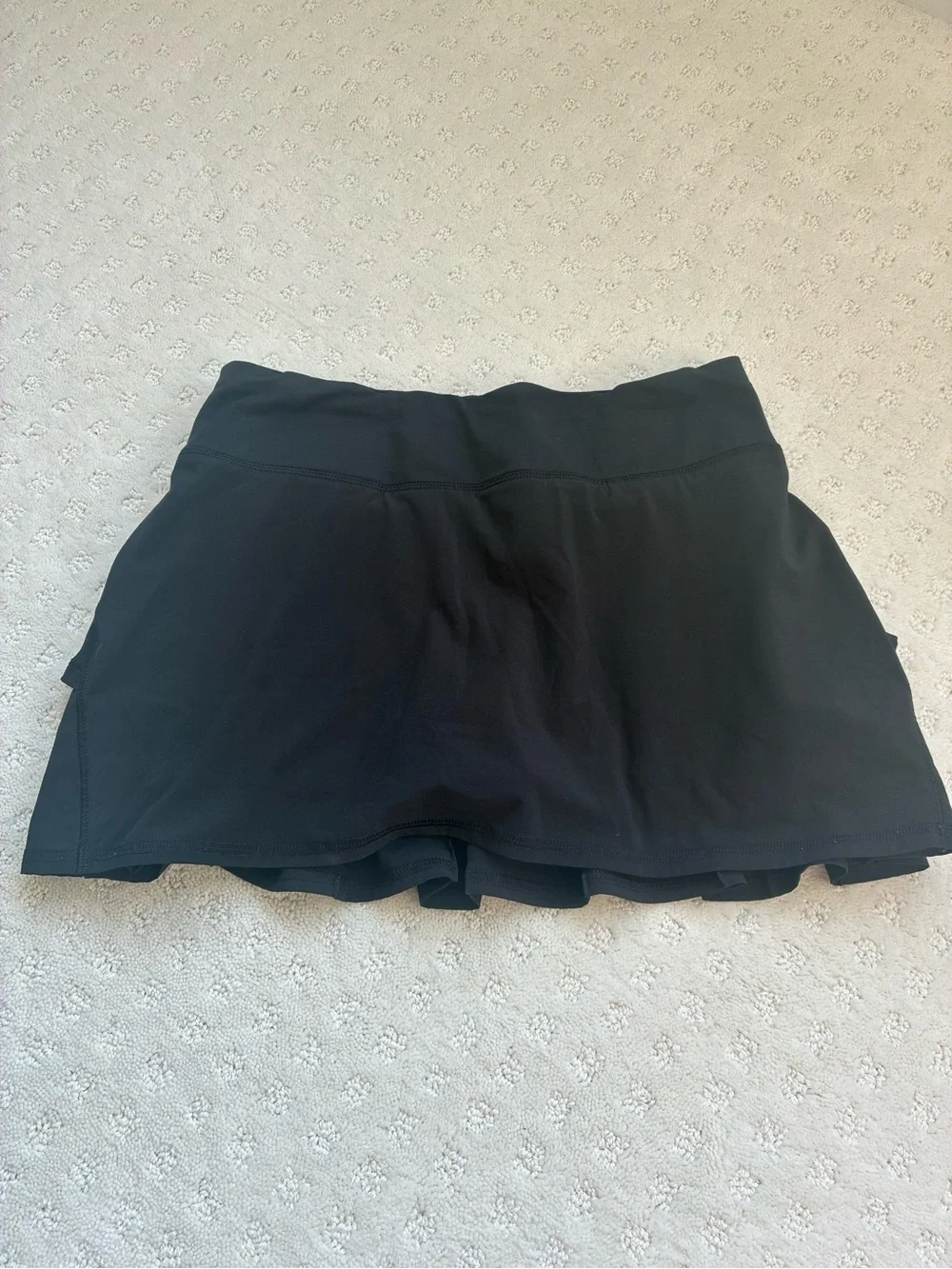 Lululemon align tennis skirt and swiftly tech cropped shirt - size 6 - Picture 4 of 6